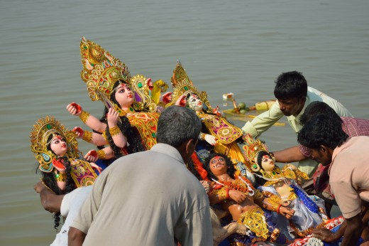 durga visarjan के लिए चित्र परिणाम